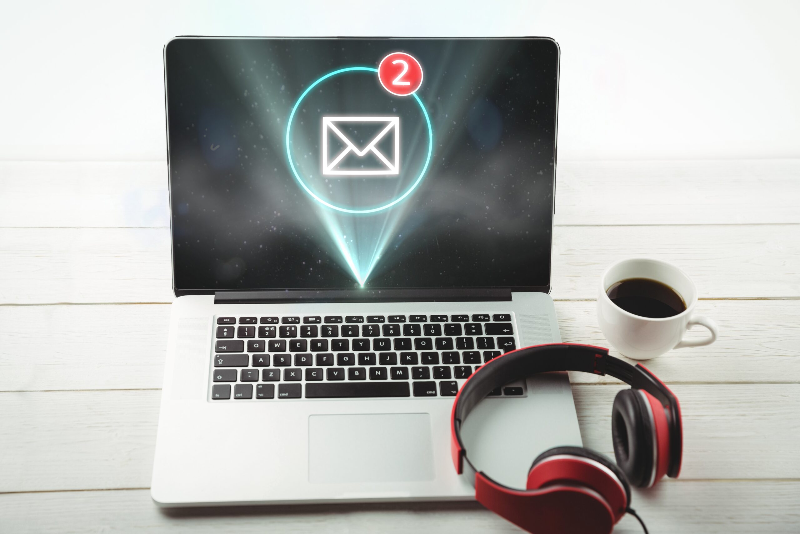 Email Showing versus Electronic Redirection – Which is Better?